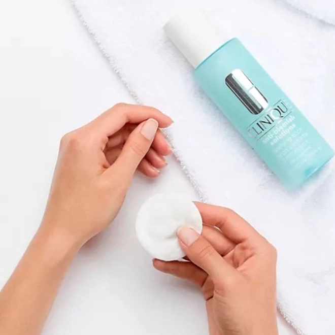 tonico anti acne clinique anti-blemish solutions