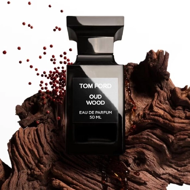 perfume tom ford oud wood compartilhado eau de parfum
