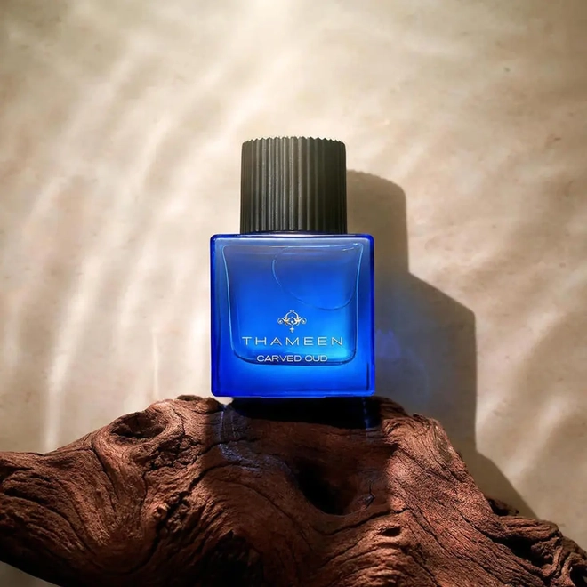 perfume thameen carved oud compartilhado extrait de parfum