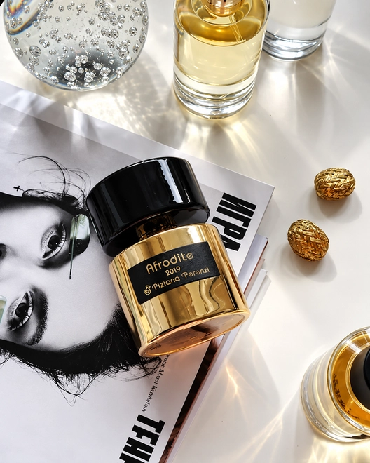perfume tiziana terenzi afrodite compartilhado extrait de parfum